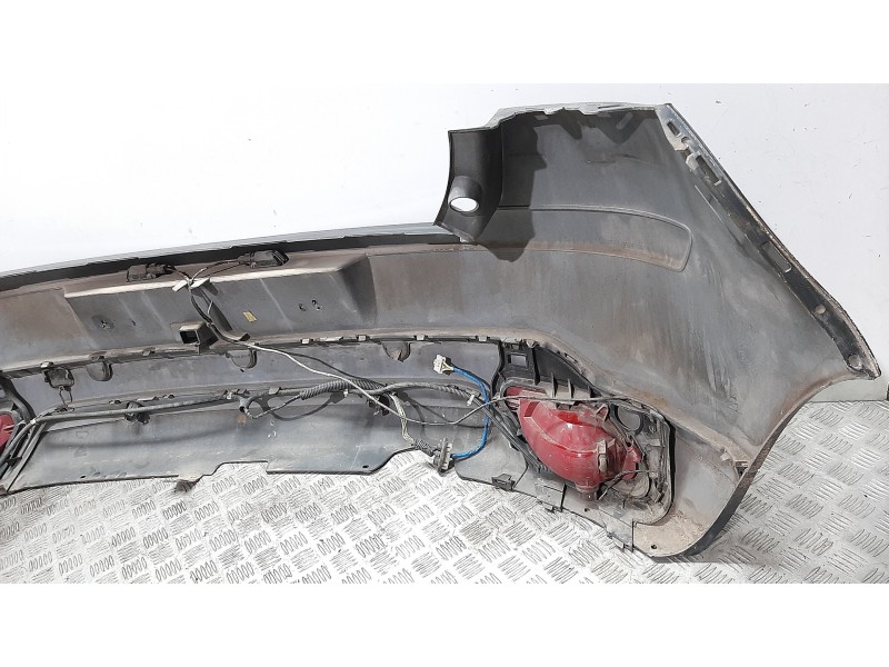 Recambio de paragolpes trasero para citroën c4 berlina vtr plus referencia OEM IAM 9650695477 NEGRO 7013W0