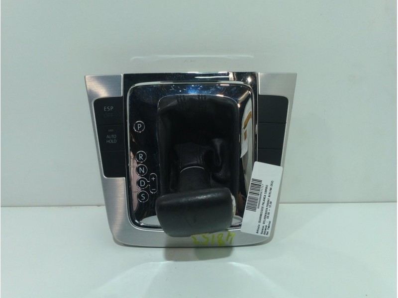 Recambio de guarnecidos palanca cambio para volkswagen passat berlina (3c2) advance referencia OEM IAM  3C0864263A 