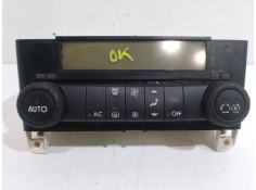 Recambio de mando calefaccion / aire acondicionado para renault laguna ii grandtour (kg0) dynamique referencia OEM IAM 820048700