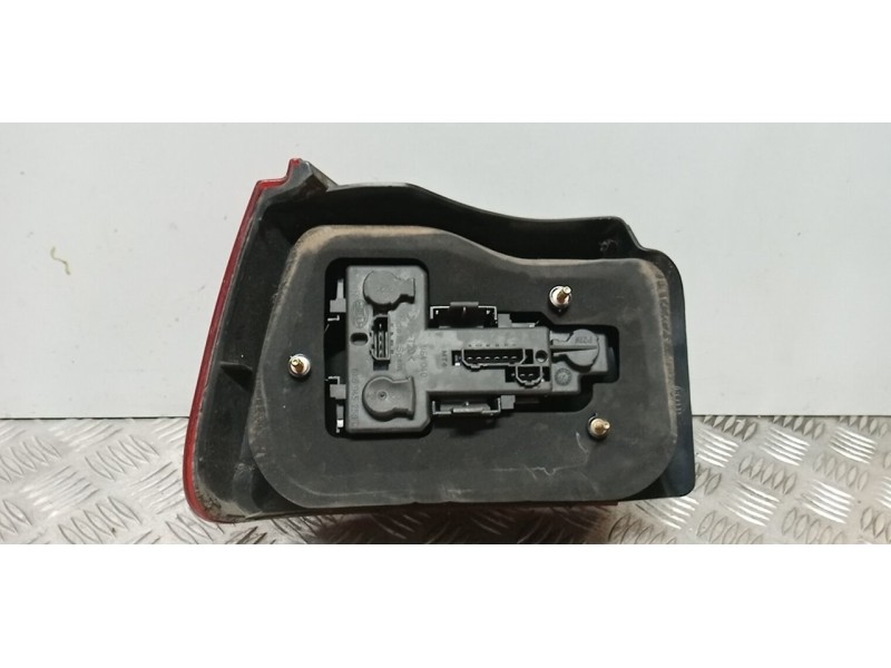 Recambio de piloto trasero derecho para seat ibiza (6k1) signo referencia OEM IAM   