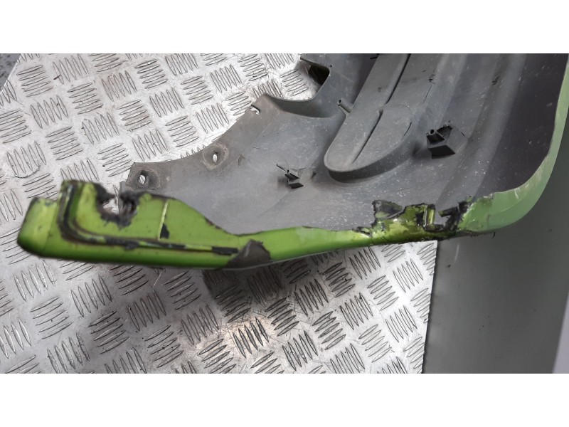 Recambio de paragolpes delantero para opel agila básico referencia OEM IAM 09210134 VERDE 