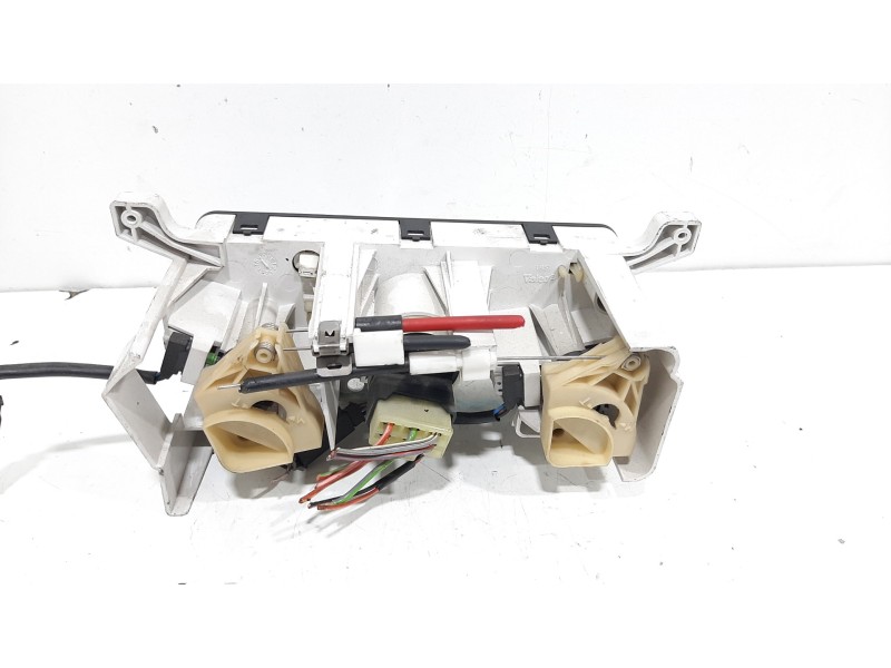 Recambio de mando calefaccion / aire acondicionado para land rover freelander e familiar referencia OEM IAM JFC500300  
