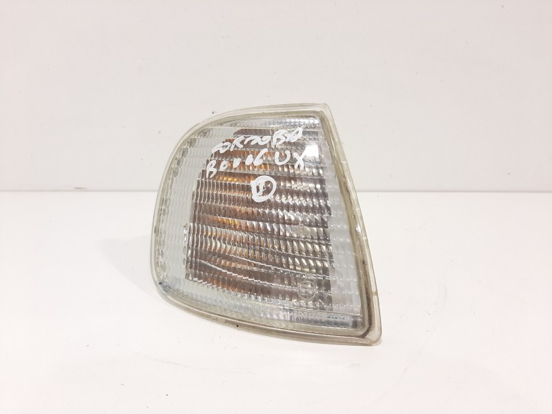 Recambio de piloto delantero derecho para seat cordoba berlina (6k2) sx referencia OEM IAM 6K0953050   Recambio de piloto delantero derecho para seat cordoba berlina (6k2) sx referencia OEM IAM 6K0953050