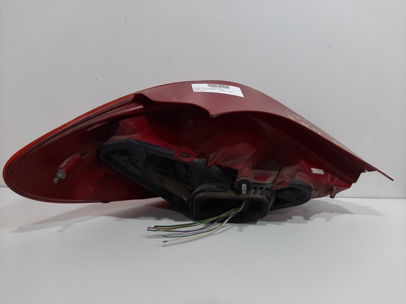 Recambio de piloto trasero derecho para peugeot 207 xt referencia OEM IAM  9680179080 