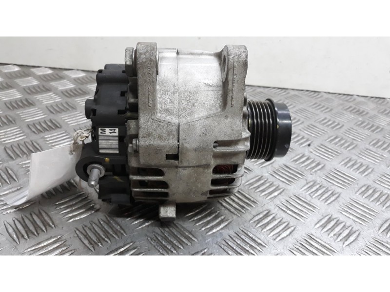 Recambio de alternador para hyundai ix20 gls comfort referencia OEM IAM 2616559  