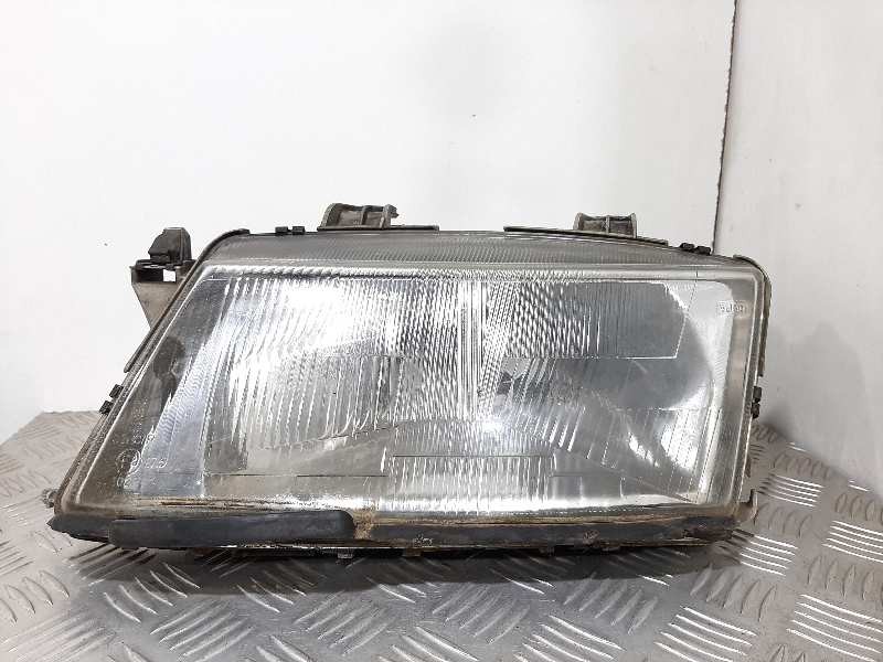 Recambio de faro izquierdo para saab 9-3 berlina 2.2 tid referencia OEM IAM 5141718  