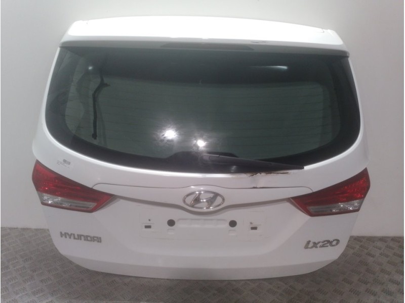 Recambio de porton trasero para hyundai ix20 gls comfort referencia OEM IAM  BLANCO 