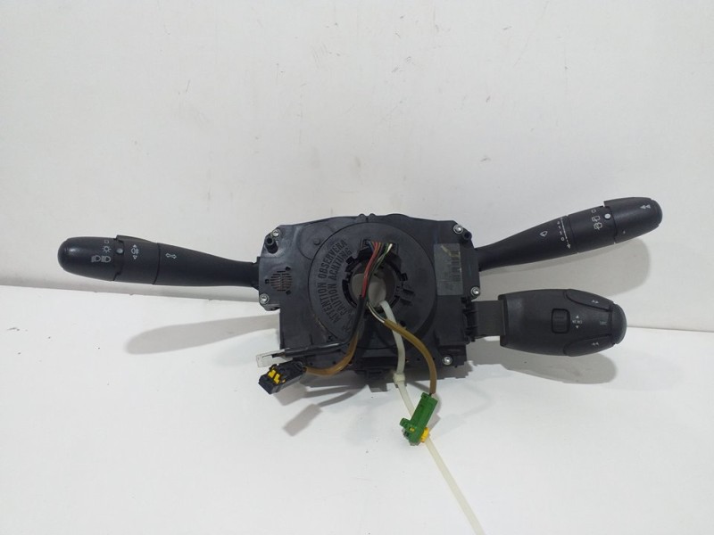 Recambio de mando multifuncion para peugeot 207 xt referencia OEM IAM 96630732XT 96630732XT 