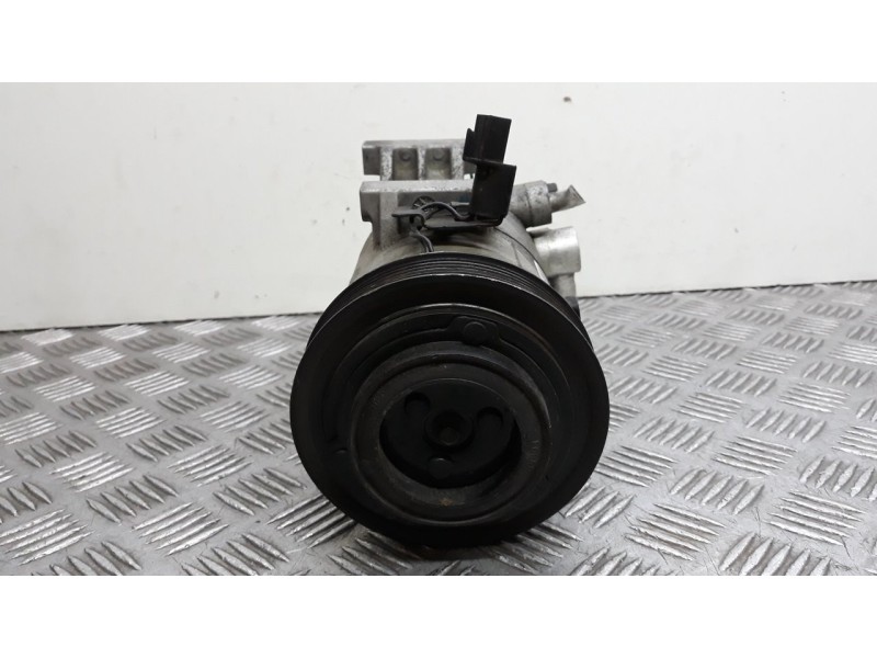 Recambio de compresor aire acondicionado para hyundai ix20 gls comfort referencia OEM IAM YN9AA07  