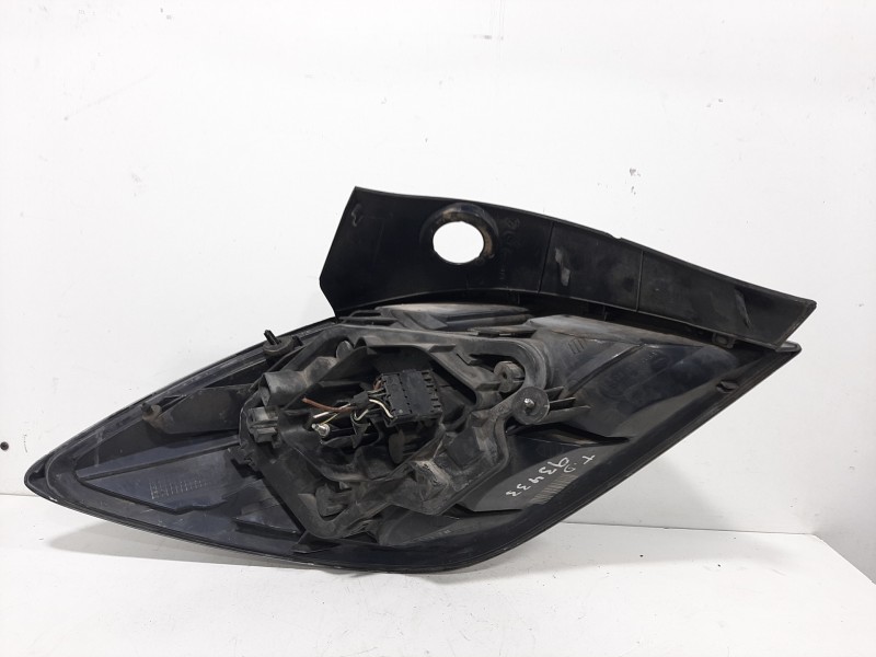 Recambio de piloto trasero derecho para opel astra h ber. cosmo referencia OEM IAM   