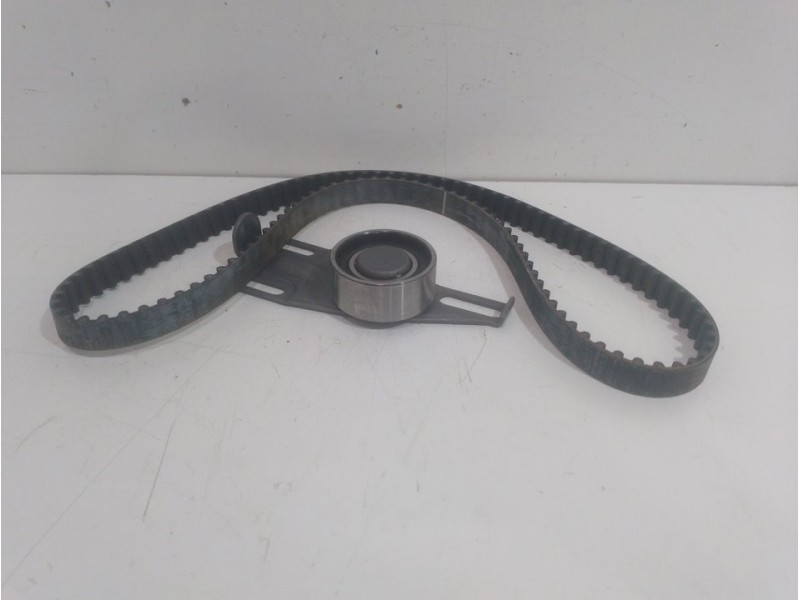 Recambio de kit distribucion para peugeot 309 1.9 16v cat referencia OEM IAM 083107 083107 