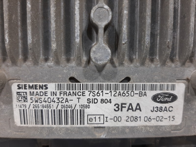 Recambio de centralita motor uce para ford fusion (cbk) ambiente referencia OEM IAM 5WS40432AT  