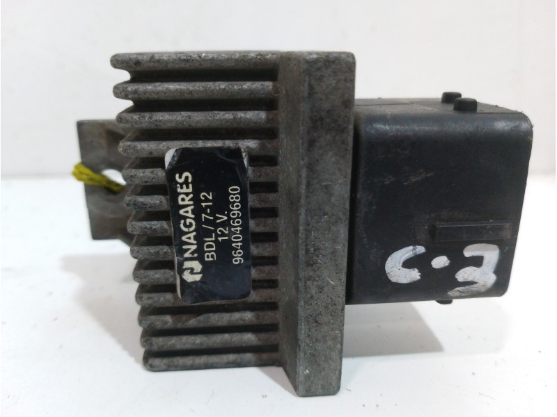 Recambio de caja precalentamiento para citroën c3 1.4 sx plus referencia OEM IAM 9640469680 7 PINES 