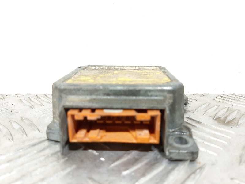 Recambio de centralita airbag para citroën xantia berlina 1.9 td sx referencia OEM IAM 9622585880 550519300 