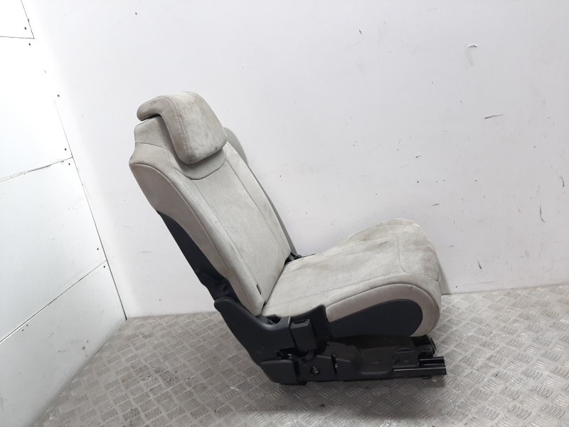 Recambio de asiento trasero medio para citroën c4 picasso lx plus referencia OEM IAM   