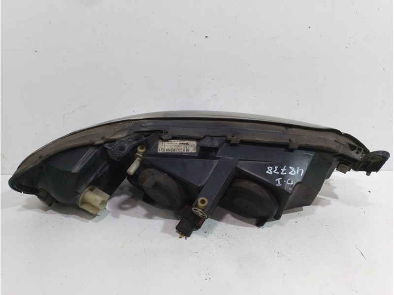 Recambio de faro izquierdo para opel vectra b berlina elegance referencia OEM IAM 90586844  