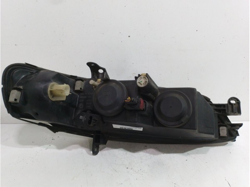 Recambio de faro izquierdo para opel vectra b berlina elegance referencia OEM IAM 90586844  