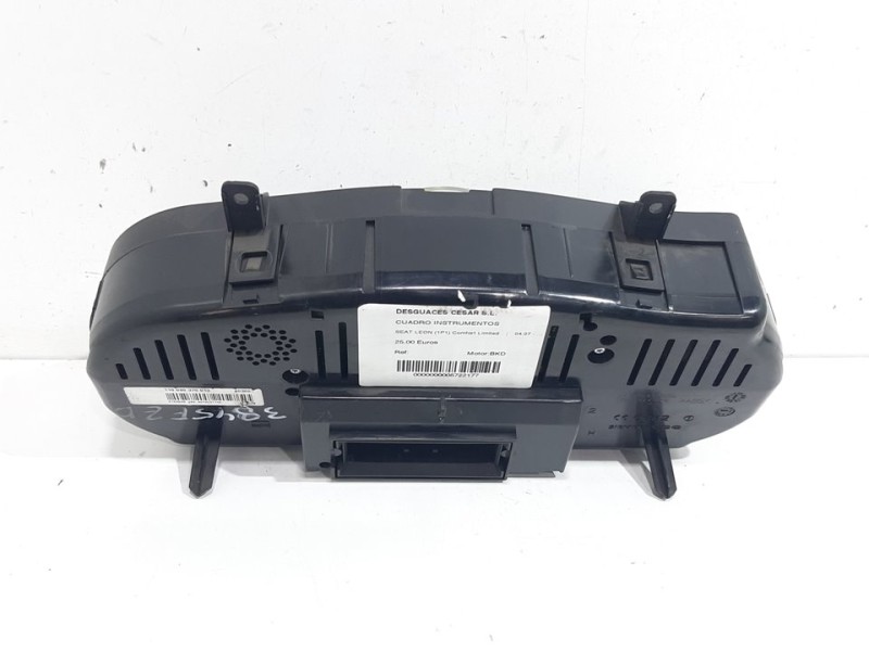 Recambio de cuadro instrumentos para seat leon (1p1) comfort limited referencia OEM IAM 110080370013  