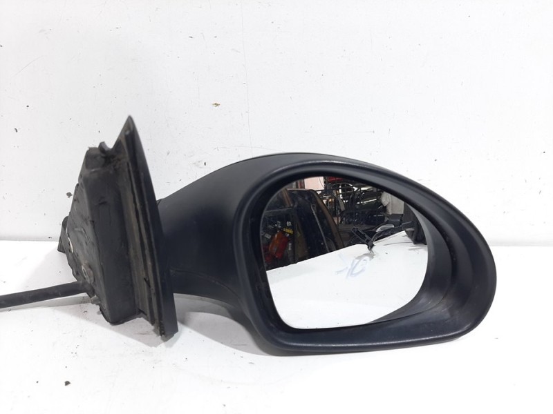 Recambio de retrovisor derecho para seat ibiza (6l1) stella referencia OEM IAM 6L1857502H MANUAL NEGRO