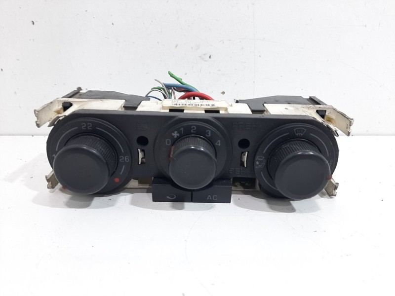 Recambio de mando calefaccion / aire acondicionado para seat ibiza (6l1) stella referencia OEM IAM 6LO820045   Recambio de mando calefaccion / aire acondicionado para seat ibiza (6l1) stella referencia OEM IAM 6LO820045