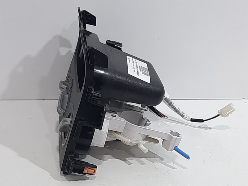 Recambio de mando calefaccion / aire acondicionado para opel agila b enjoy referencia OEM IAM 3946051K10  