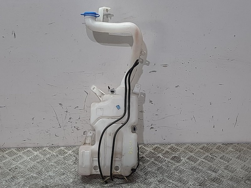 Recambio de deposito limpia para opel agila b enjoy referencia OEM IAM 3840051K0 644500993 