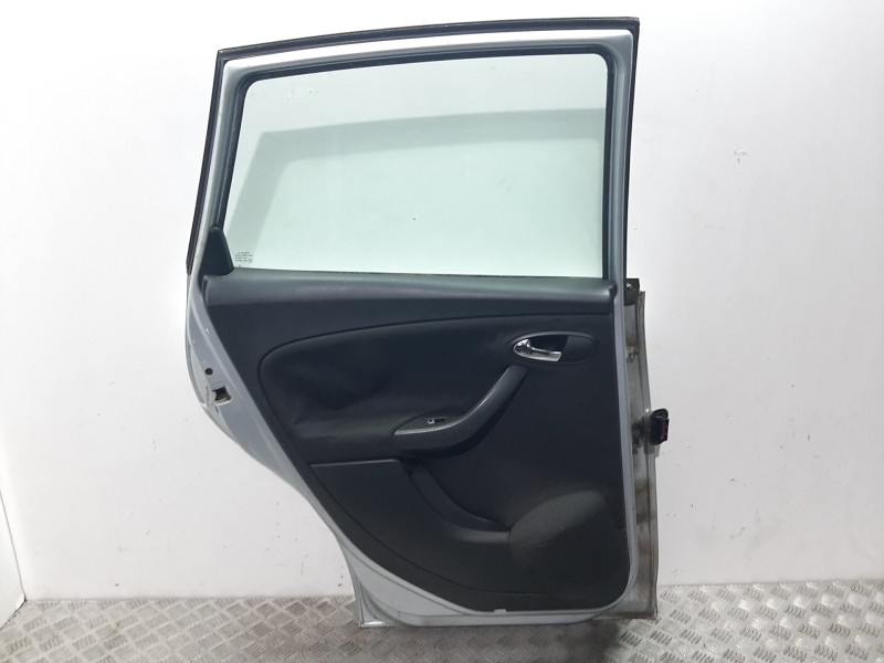 Recambio de puerta trasera izquierda para seat toledo (5p2) stylance / style referencia OEM IAM   