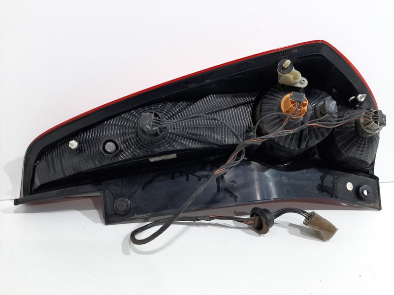 Recambio de piloto trasero izquierdo para opel agila b enjoy referencia OEM IAM 89071590 89071595 
