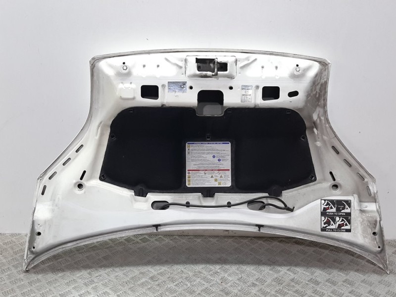 Recambio de capot para peugeot bipper básico referencia OEM IAM 7901Q0 BLANCO 