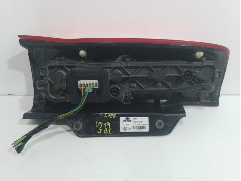 Recambio de piloto trasero derecho para peugeot bipper básico referencia OEM IAM 01391431080E  