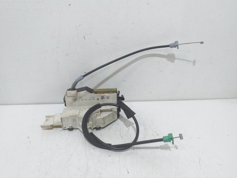 Recambio de cerradura puerta delantera derecha para citroën c4 berlina collection referencia OEM IAM   