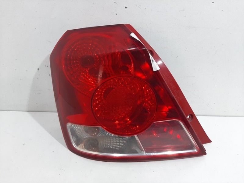 Recambio de piloto trasero izquierdo para daewoo kalos 1.4 sr referencia OEM IAM   