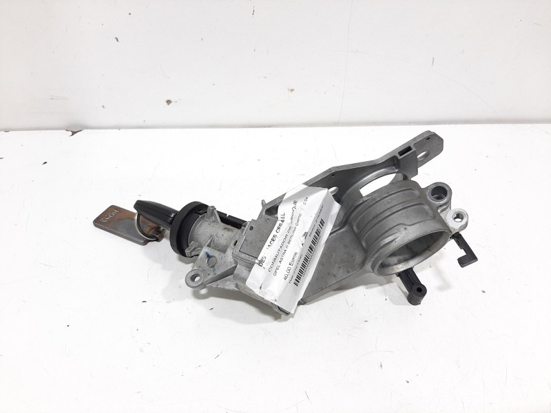 Recambio de conmutador de arranque para opel astra h berlina cosmo referencia OEM IAM 2421430  
