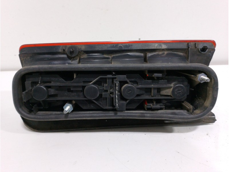 Recambio de piloto trasero izquierdo para opel combo (corsa c) familiar referencia OEM IAM 09199760  