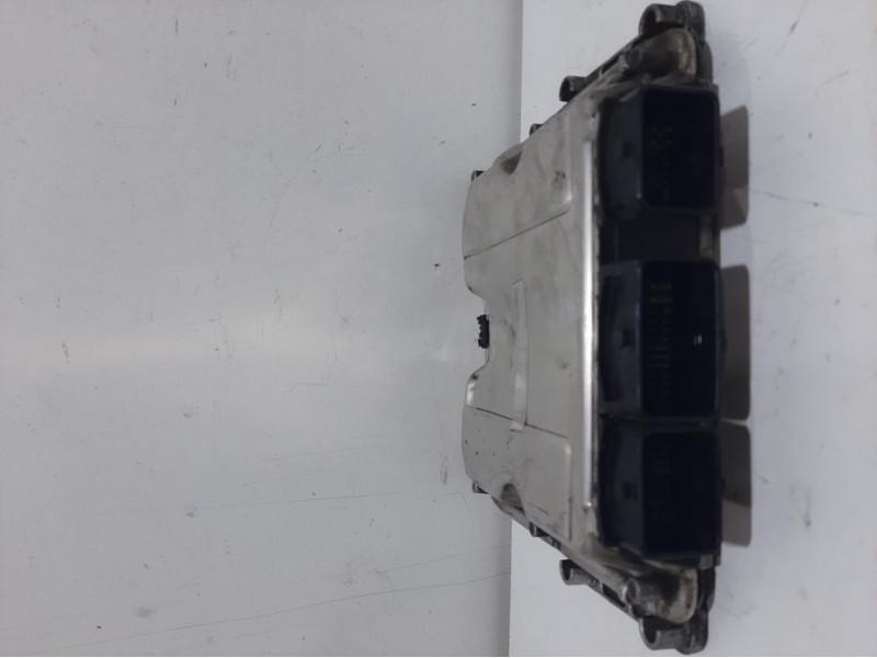 Recambio de centralita motor uce para peugeot 206 berlina xs referencia OEM IAM 0281010594 9642013980 