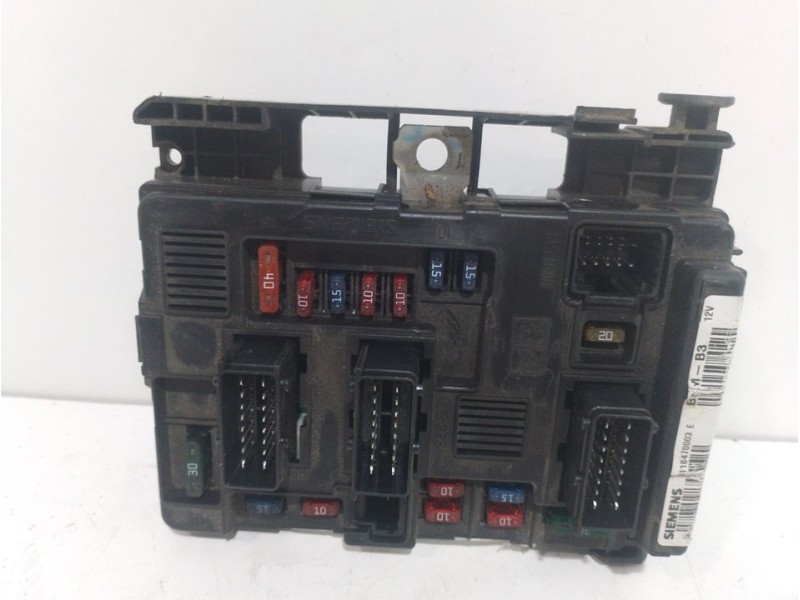 Recambio de caja reles / fusibles para citroën c3 1.4 collection referencia OEM IAM   