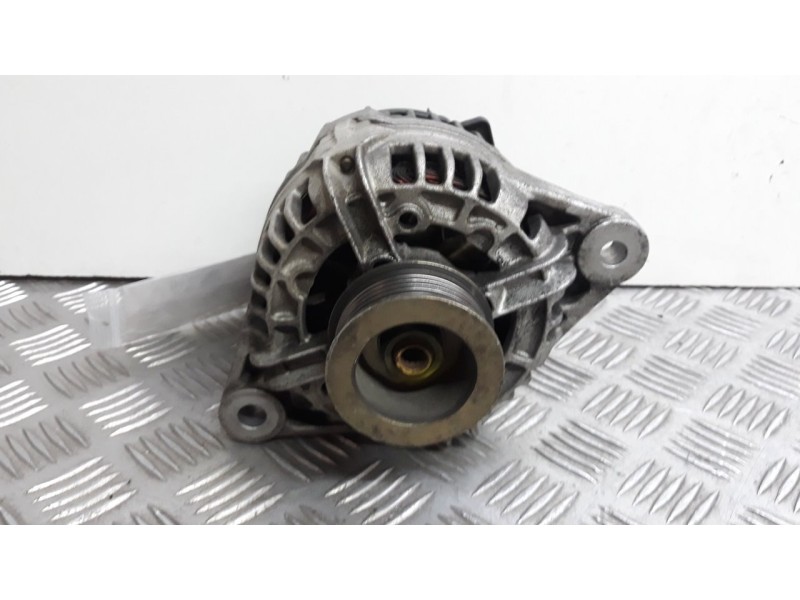 Recambio de alternador para alfa romeo 156 (116) 1.6 t.spark progression referencia OEM IAM 0124415015   Recambio de alternador para alfa romeo 156 (116) 1.6 t.spark progression referencia OEM IAM 0124415015