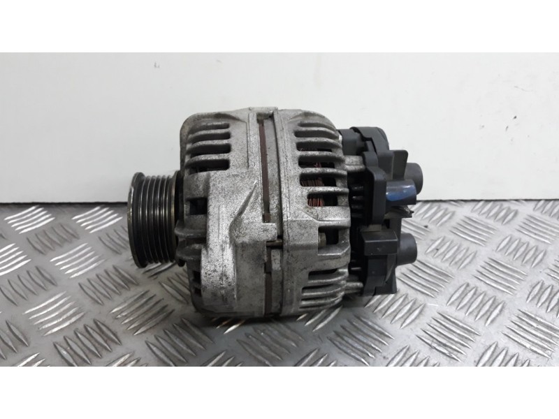 Recambio de alternador para alfa romeo 156 (116) 1.6 t.spark progression referencia OEM IAM 0124415015   Recambio de alternador para alfa romeo 156 (116) 1.6 t.spark progression referencia OEM IAM 0124415015