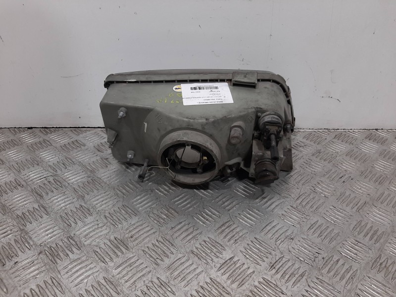 Recambio de faro izquierdo para peugeot boxer caja cerrada (rs2850)(230)(´02) 1400 d referencia OEM IAM 6204AF  