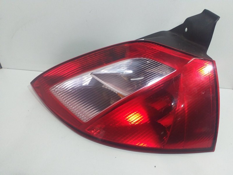 Recambio de piloto trasero derecho para renault megane ii berlina 5p confort expression referencia OEM IAM   