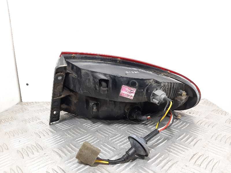 Recambio de piloto trasero izquierdo para daewoo lanos cool referencia OEM IAM 96304618  