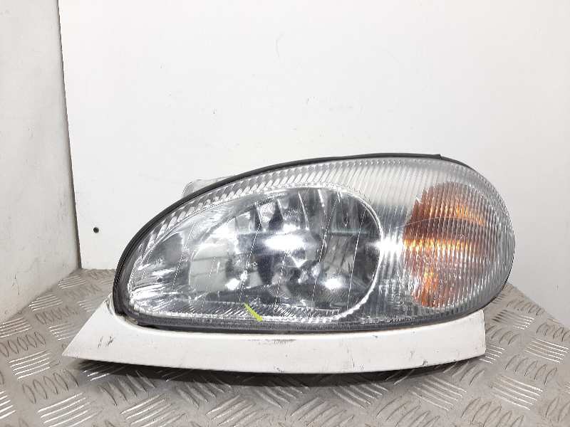 Recambio de faro izquierdo para daewoo lanos cool referencia OEM IAM 96304610  