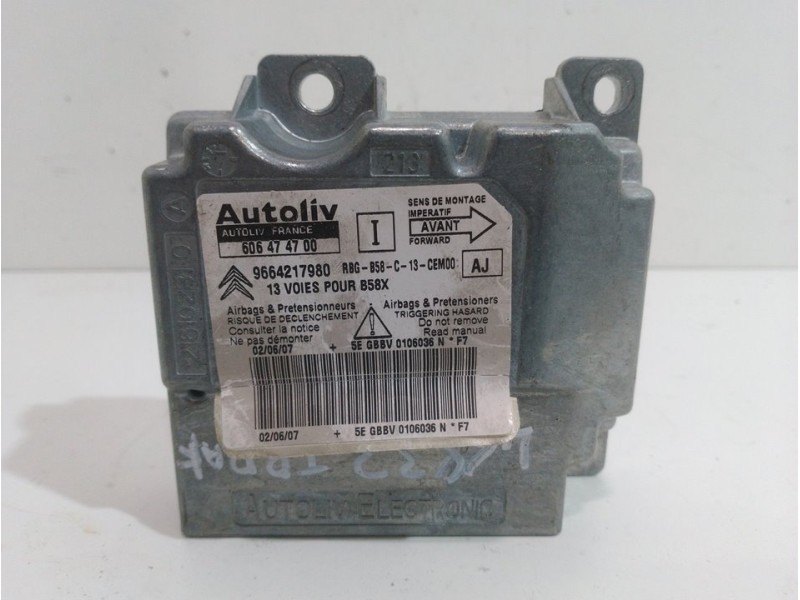 Recambio de centralita airbag para citroën c4 picasso exclusive referencia OEM IAM 606474700 9664217980 