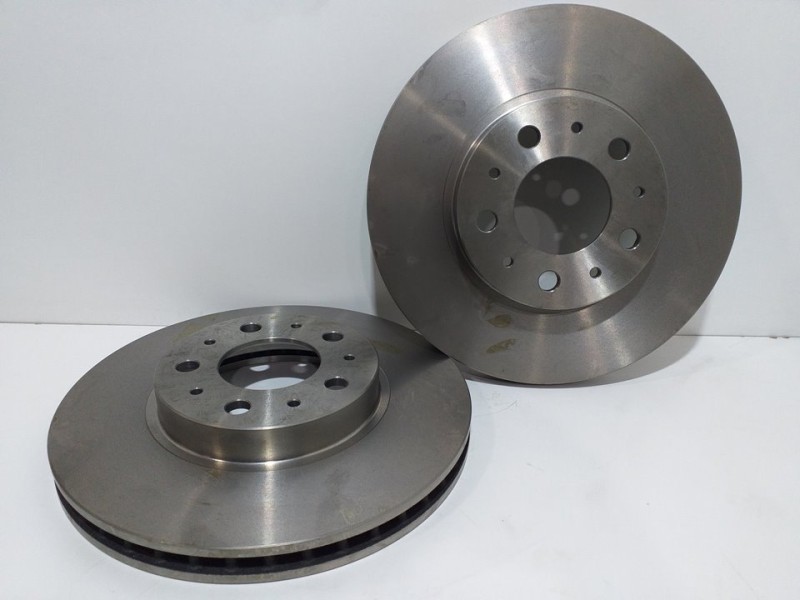 Recambio de disco freno delantero derecho para volvo s70 berlina referencia OEM IAM 1618890680  