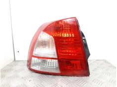 Recambio de piloto trasero izquierdo para kia shuma ii 1.6 ls 4 berlina referencia OEM IAM   