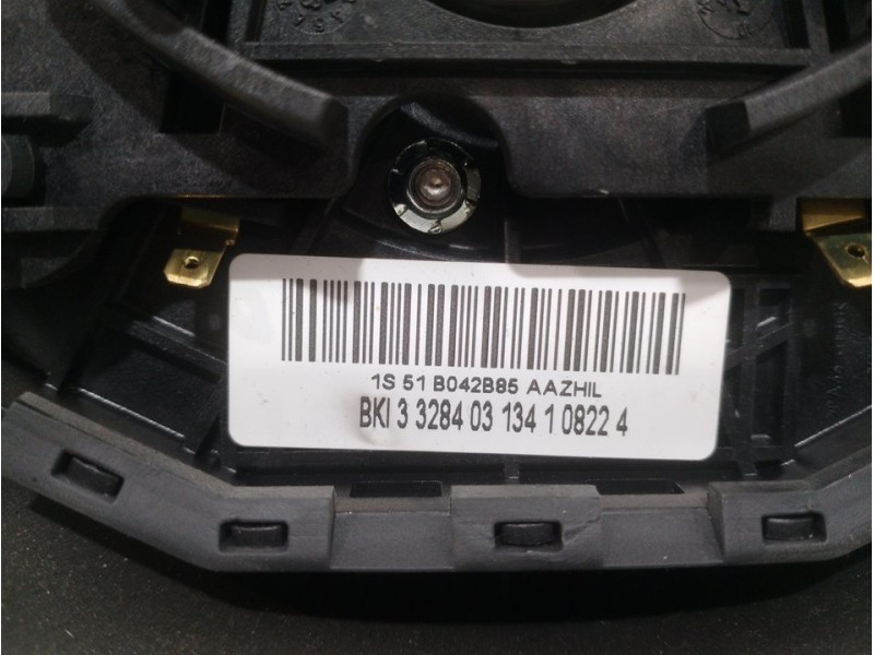 Recambio de airbag delantero izquierdo para ford ka (ccq) básico referencia OEM IAM 1334942  