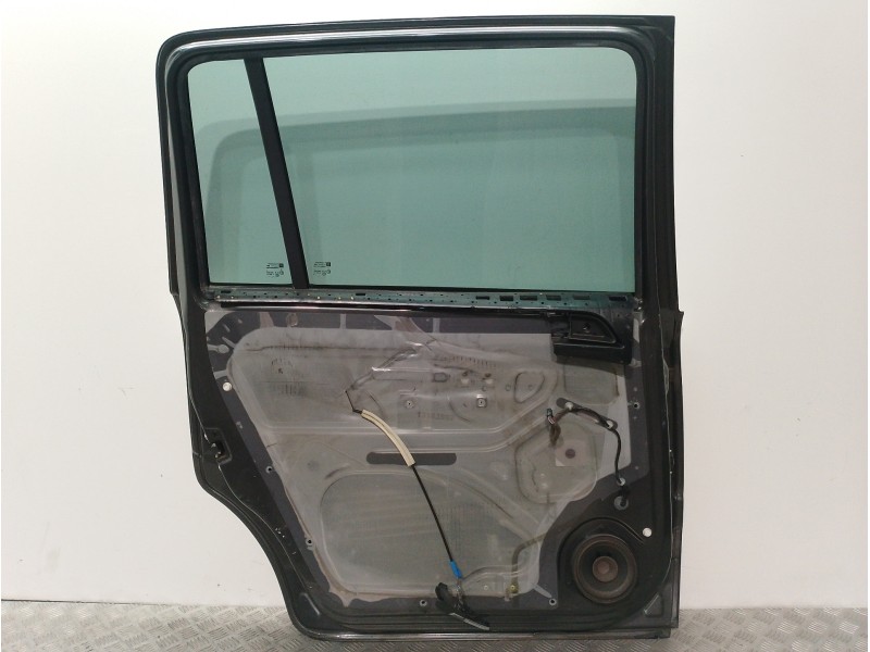 Recambio de puerta trasera izquierda para opel zafira b cosmo referencia OEM IAM 13203015 GRIS 