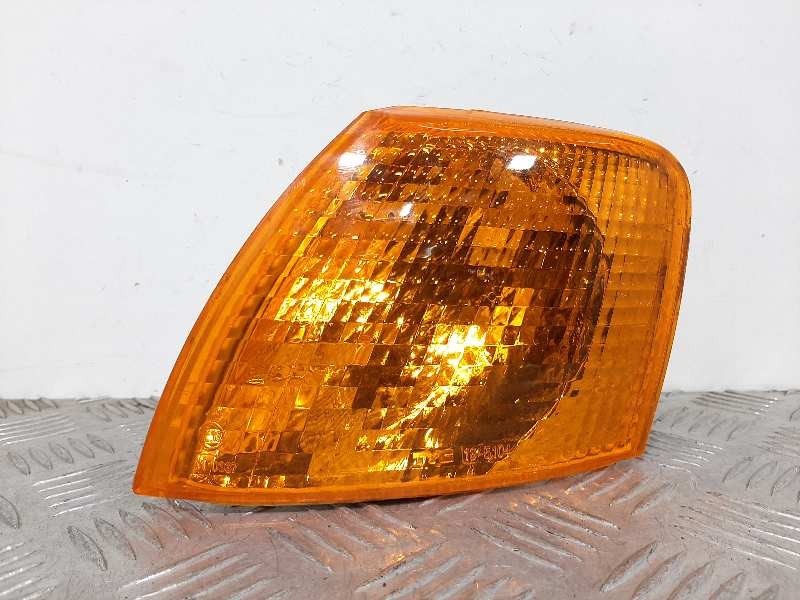 Recambio de piloto delantero izquierdo para volkswagen passat berlina (3b2) comfortline referencia OEM IAM   