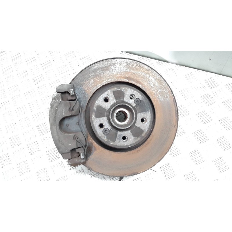 Recambio de mangueta delantera izquierda para renault laguna ii (bg0) dynamique referencia OEM IAM 8200320888  