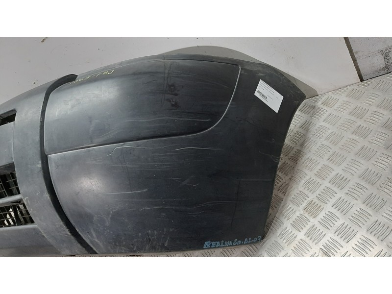 Recambio de paragolpes delantero para citroën berlingo 1.9 dx familiar referencia OEM IAM  NEGRO 